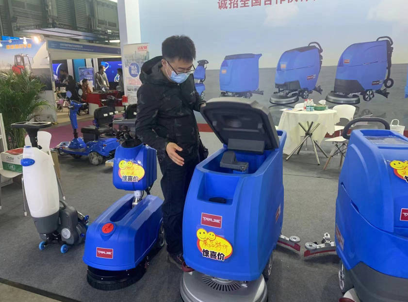 十堰坦洁洗地机公司致力于电动洗地机的生产、销售和服务百家